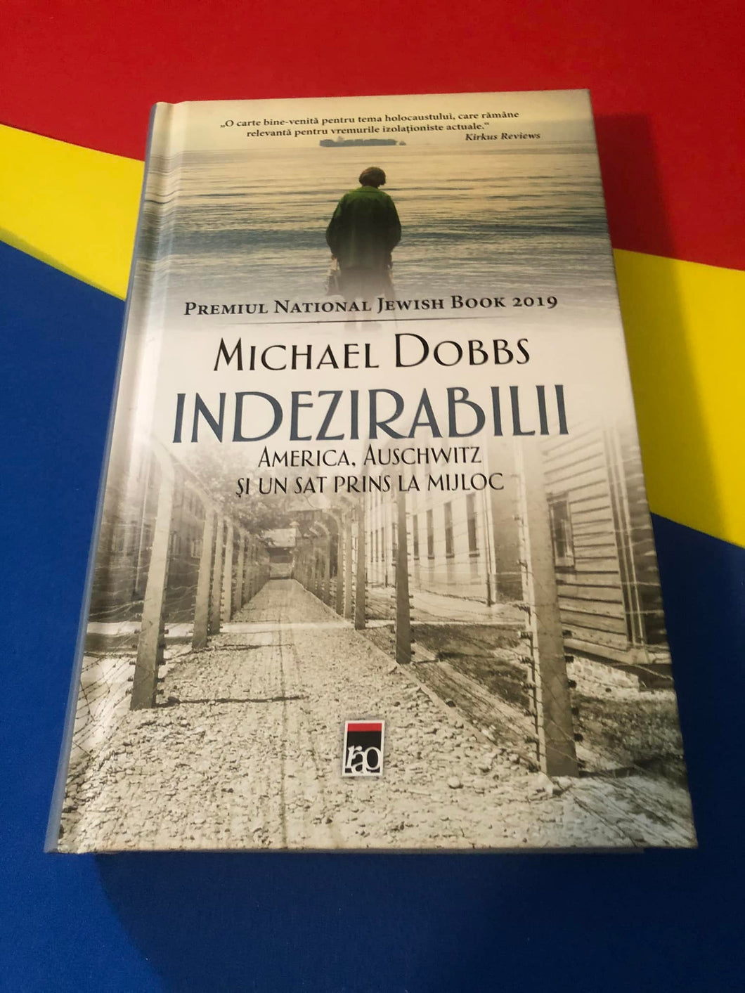 INDEZIRABILII MICHAEL DOBBS